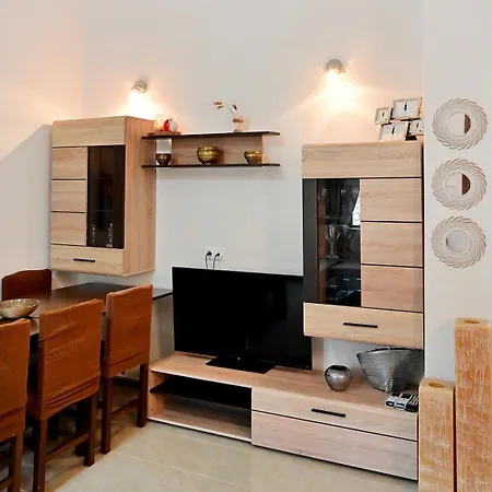 Σπίτι διακοπών Voula's Traditional House *