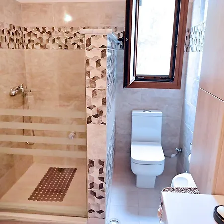 Voula's Traditional House Holiday home