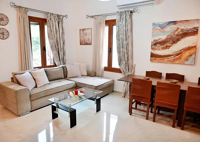 Voula's Traditional House 펜션 *