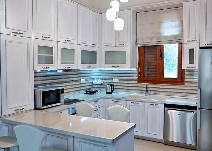 Voula's Traditional House 펜션 *